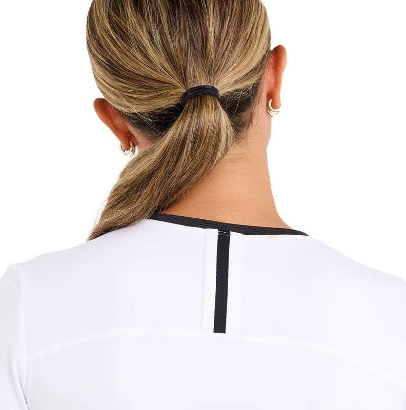 Sofibella Monochrome Women's Top