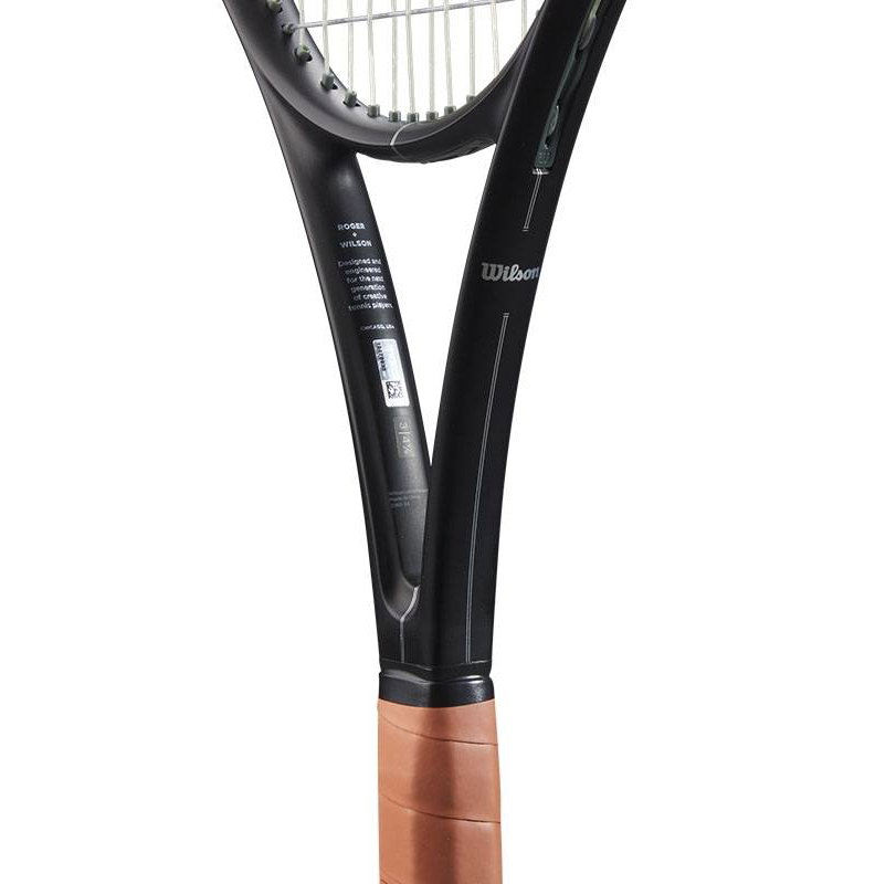 Wilson RF 01 Tennis Racquet