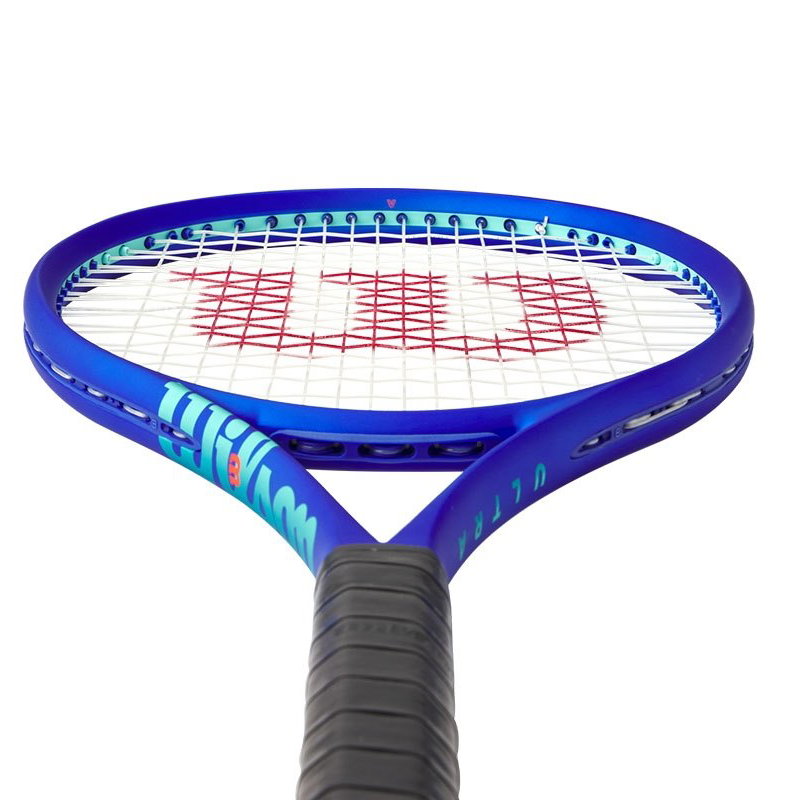 Wilson Ultra 100L V5 Tennis Racquet