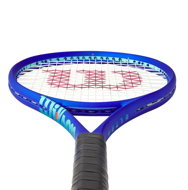 Wilson Ultra 100UL V5 Tennis Racquet