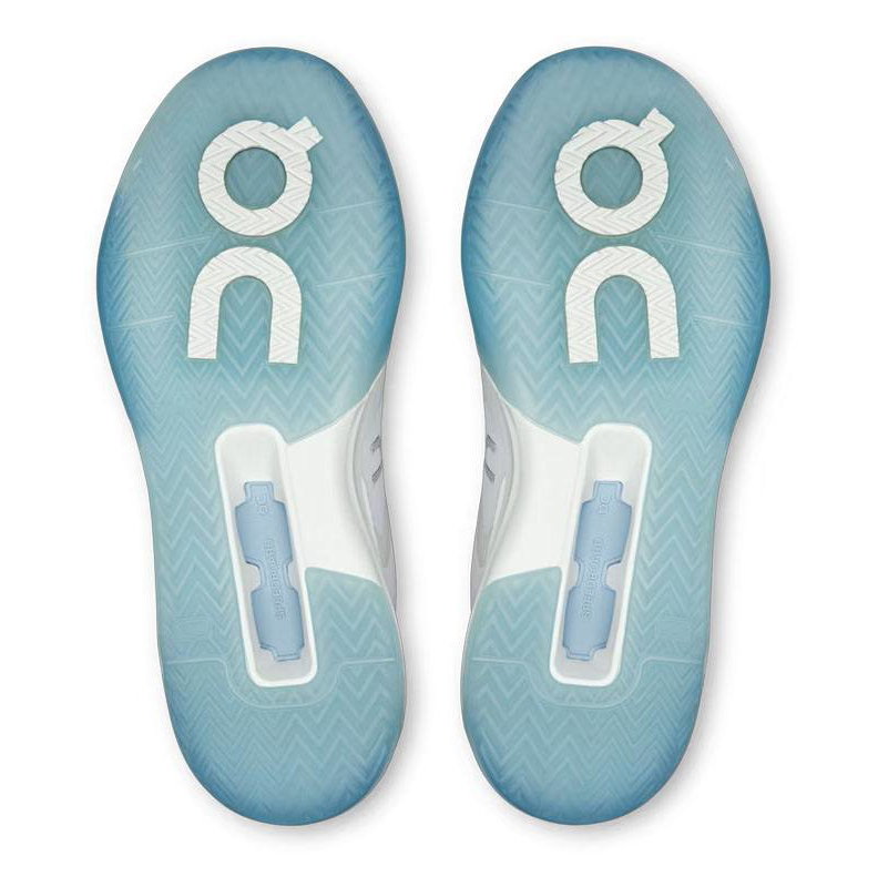On THE ROGER Advantage Pro Women's Tennis Shoes