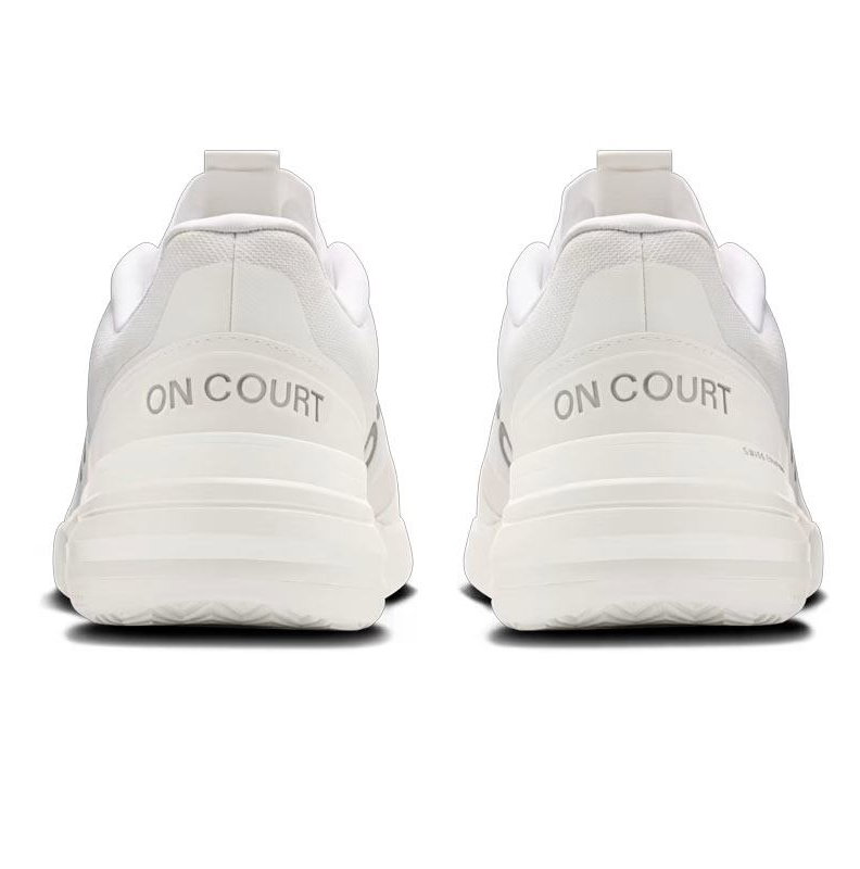 On THE ROGER Advantage Pro Men's Tennis Shoe
