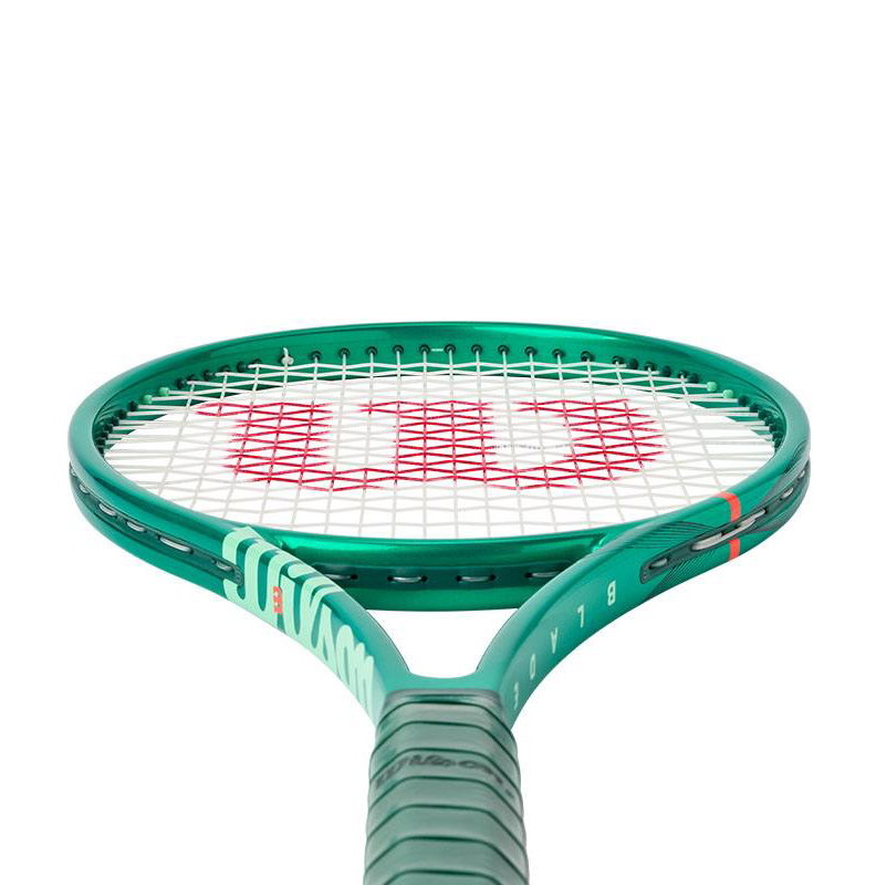 Wilson Blade 98 Pro 18x20 V10 Tennis Racquet