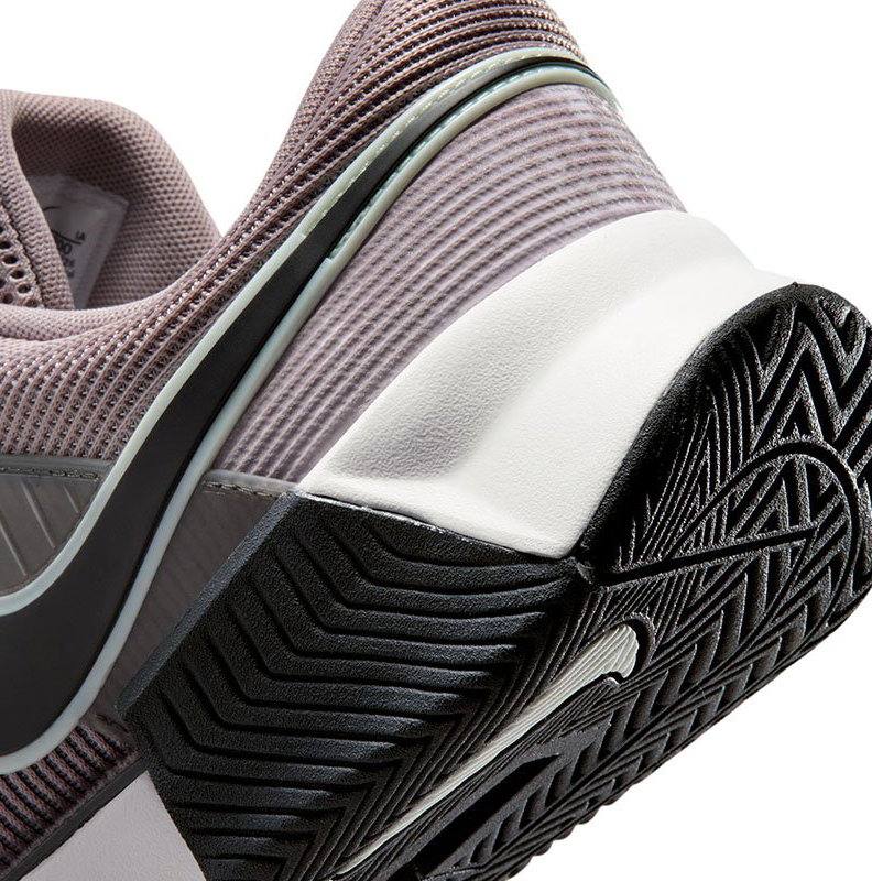 Nike Zoom GP Challenge 1 Premium Men's Tennis Shoe