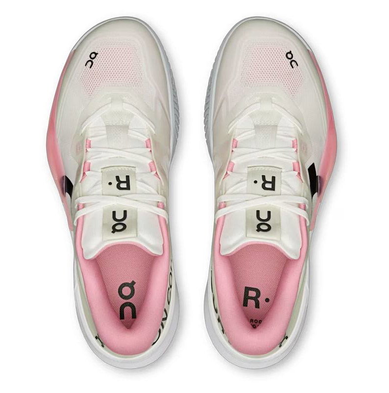 On THE ROGER Pro 3 Clay Women's Tennis Shoe