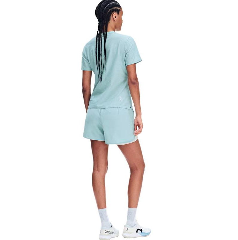 On Court Women's Tennis Top