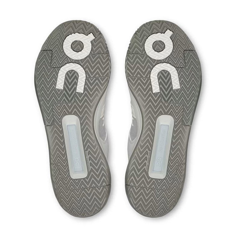 On THE ROGER Clubhouse Pro 2 Clay Men's Tennis Shoe