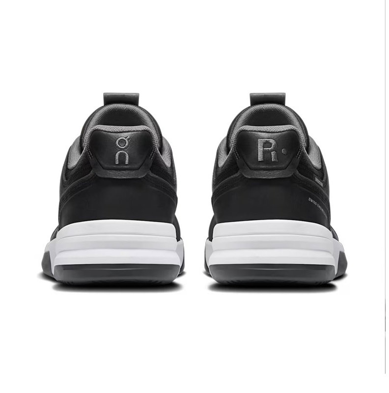 On THE ROGER Clubhouse Pro 2 Men's Tennis Shoe