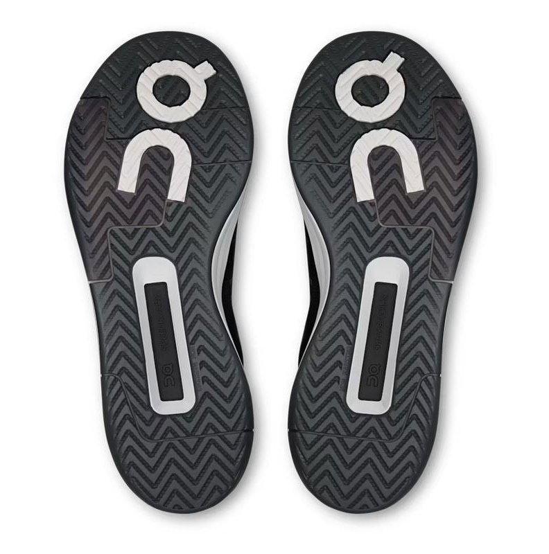 On THE ROGER Clubhouse Pro 2 Men's Tennis Shoe