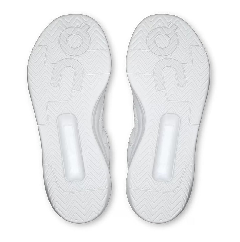 On THE ROGER Clubhouse Pro 2 Women's Tennis Shoe