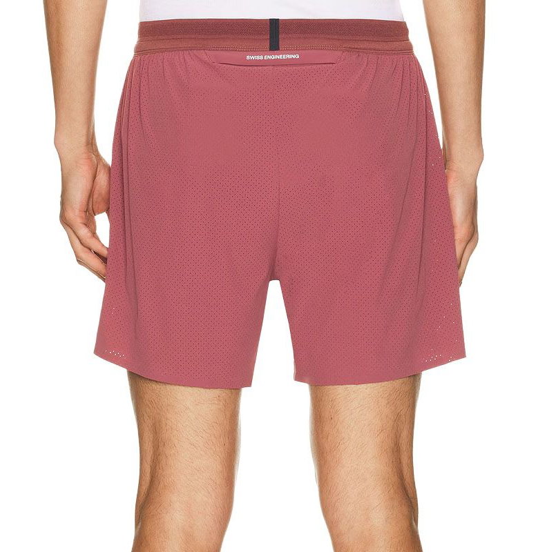On Core 5" Men's Short