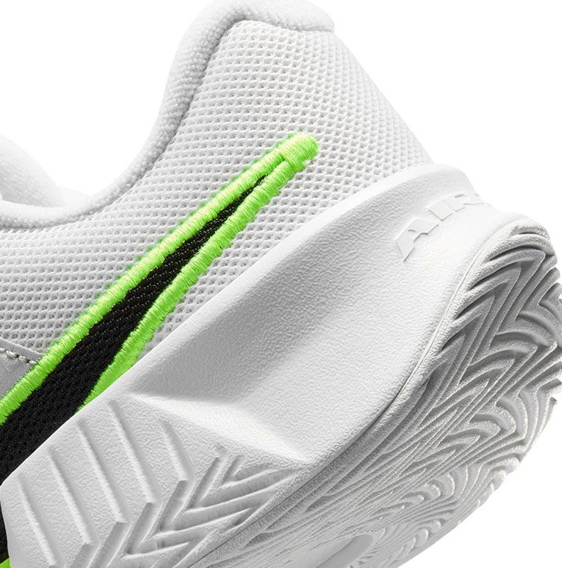 Nike GP Challenge Pro Women's Tennis Shoe