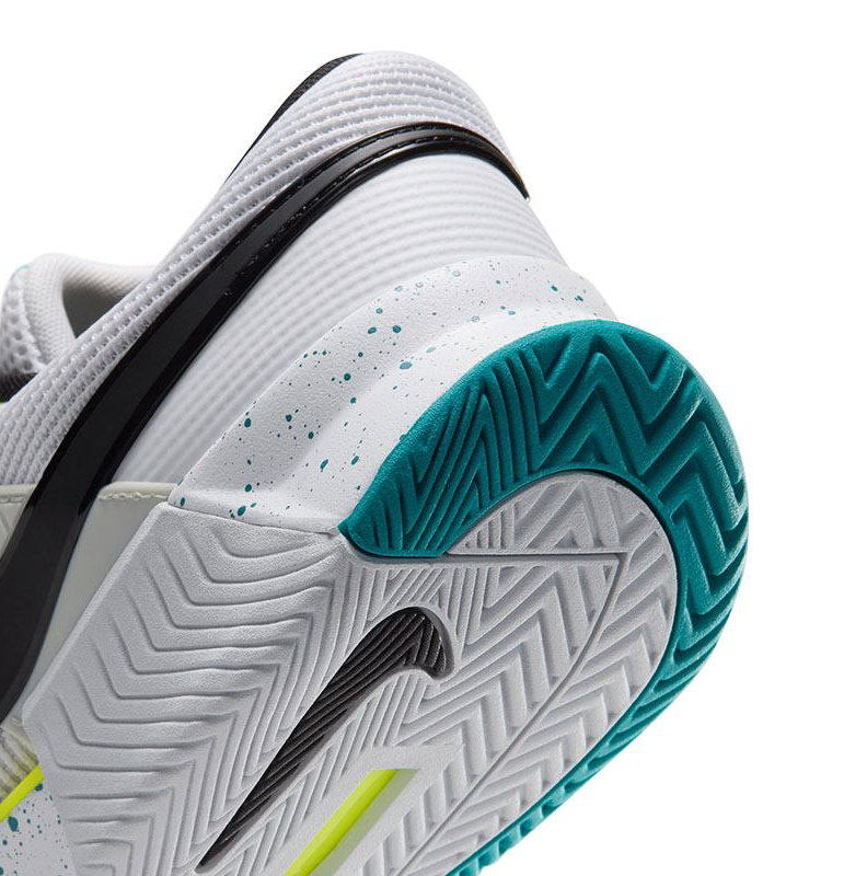 Nike Zoom GP Challenge 1.5 Men's Tennis Shoe